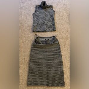 DKNY Y2k knit 100% Wool Sleeveless Turtleneck Skirt Set